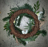 Premier Christmas Door Wreath Luxury Artificial Magnolia Pine Cones Cream 50cm - Retail ABC - Branded Goods - Discount Prices