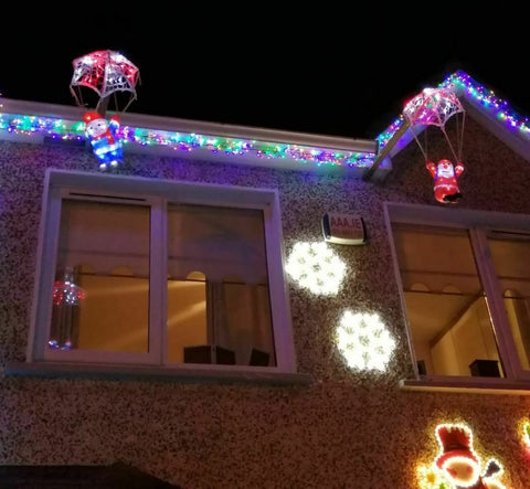 80cm Parachuting Santa Multi-Colour LED Lit Plug - Outdoor + Indoor Use 5m Cable - Retail ABC - Branded Goods - Discount Prices